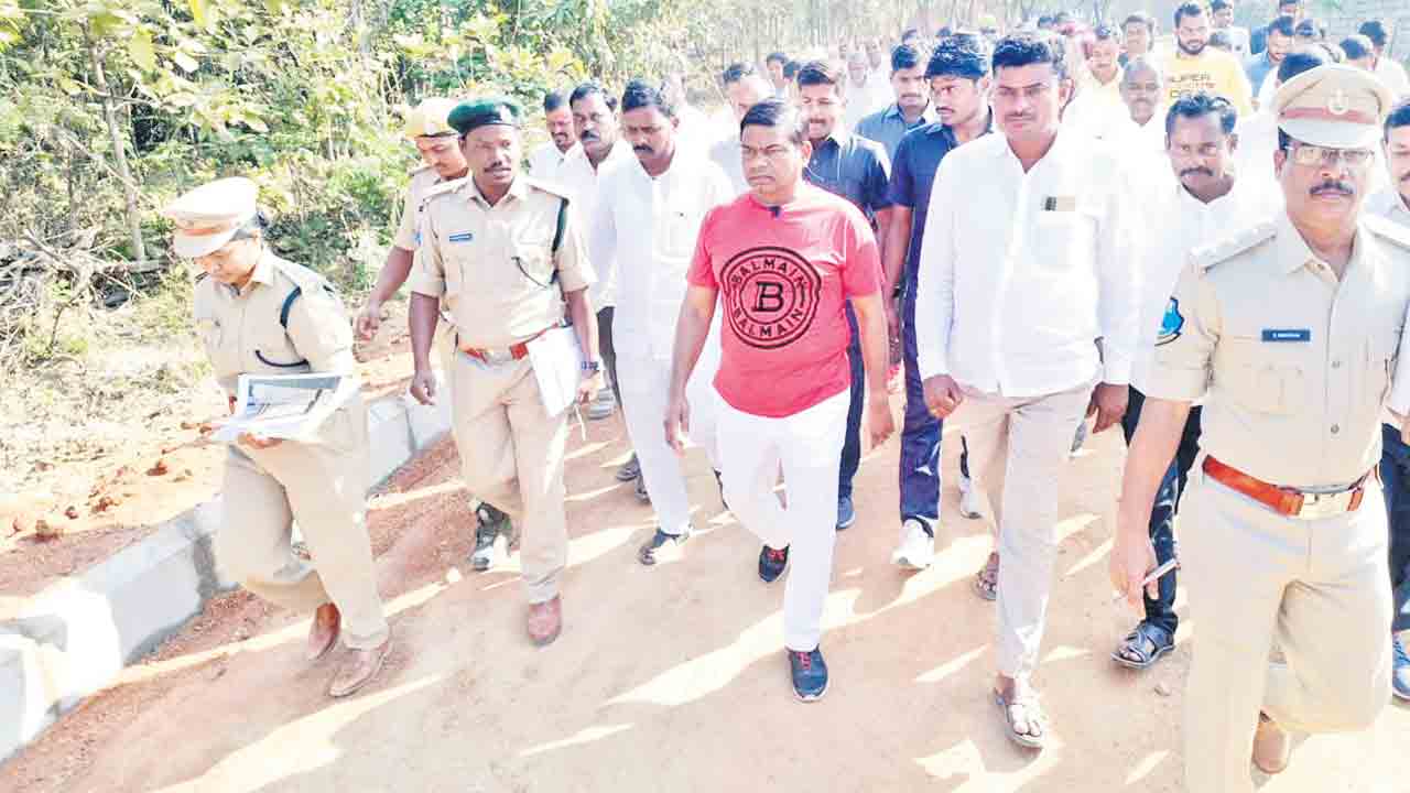 నెల రోజుల్లో అర్బన్‌ పార్క్‌ సిద్ధం