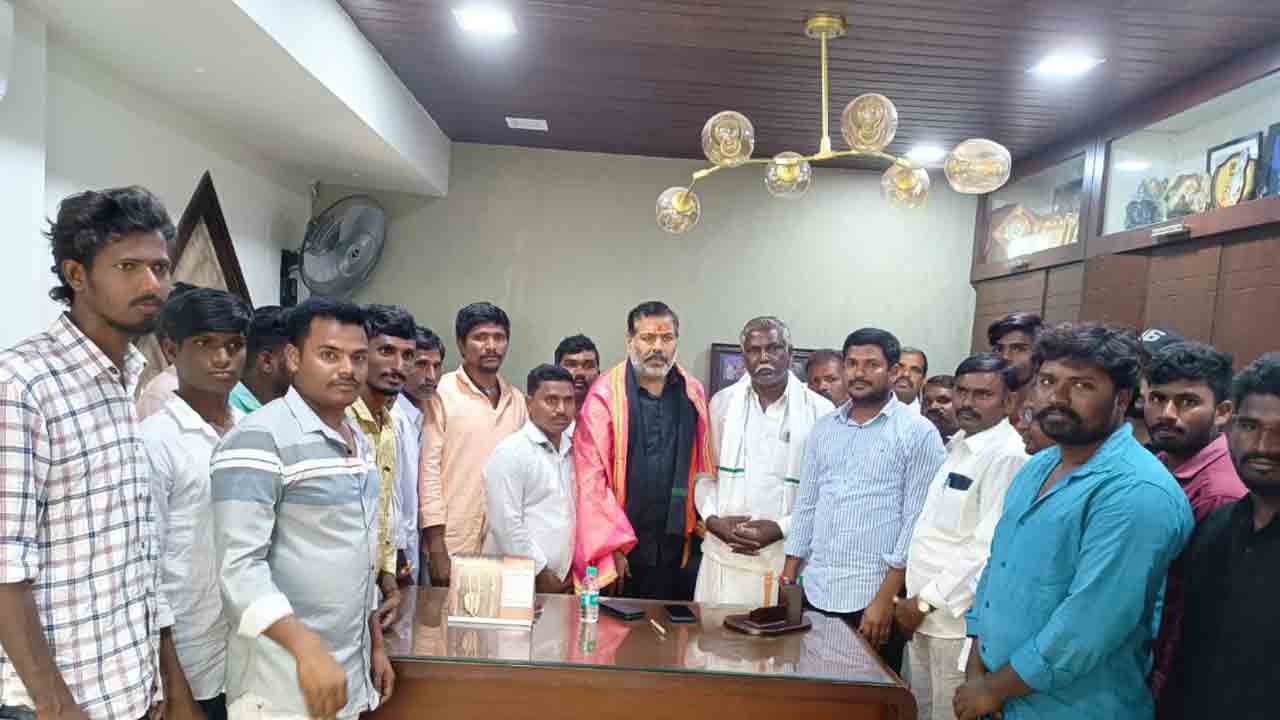 అభివృద్ధి, సంక్షేమాన్ని చూసే..