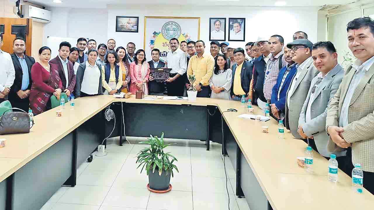 తెలంగాణ విధానాలకు నేపాల్‌ ఫిదా