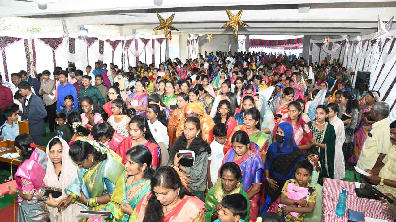 క్రిస్‌మస్‌ సంబురం