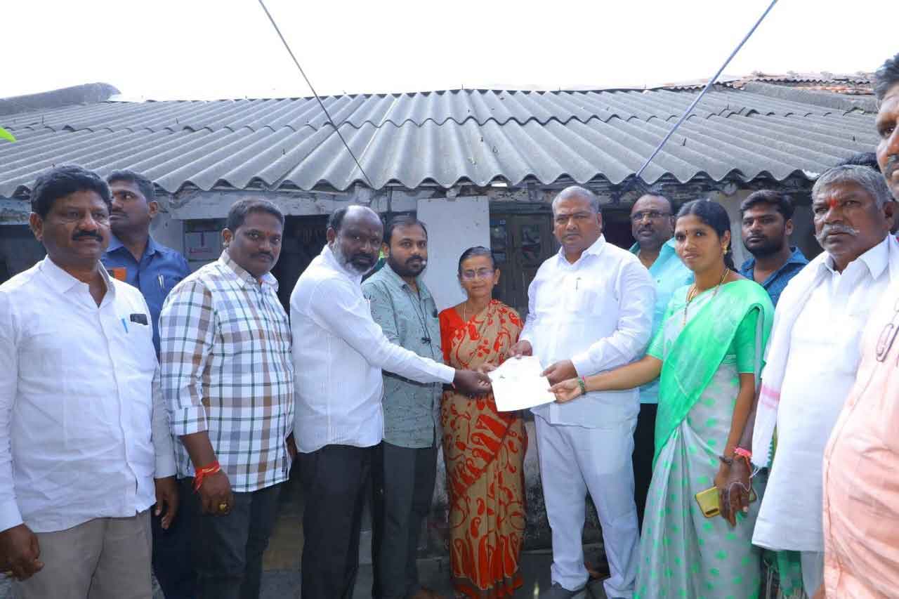 పేదలకు వరం సీఎం రిలీఫ్‌ ఫండ్‌