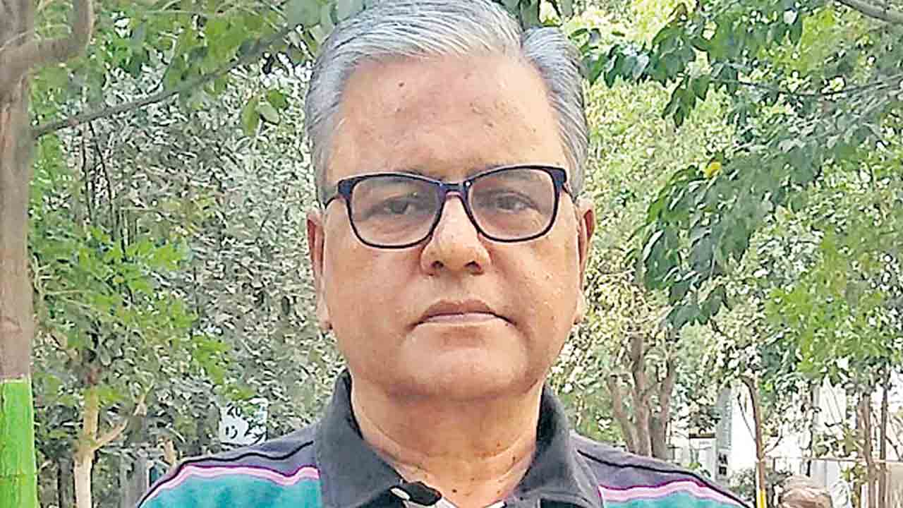 హిందీ నేర్పిస్తానని.. లైంగికదాడి యత్నం