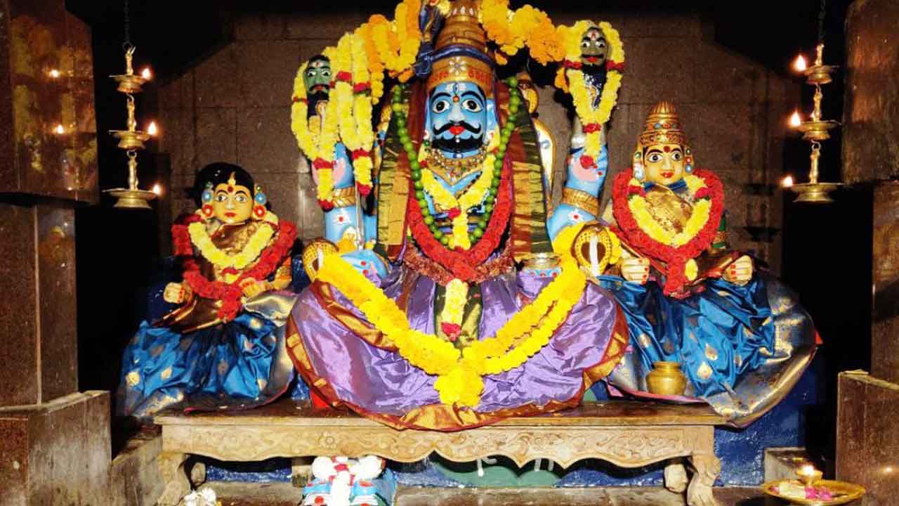 మల్లికార్జునుడికి దృష్టి కుంభం