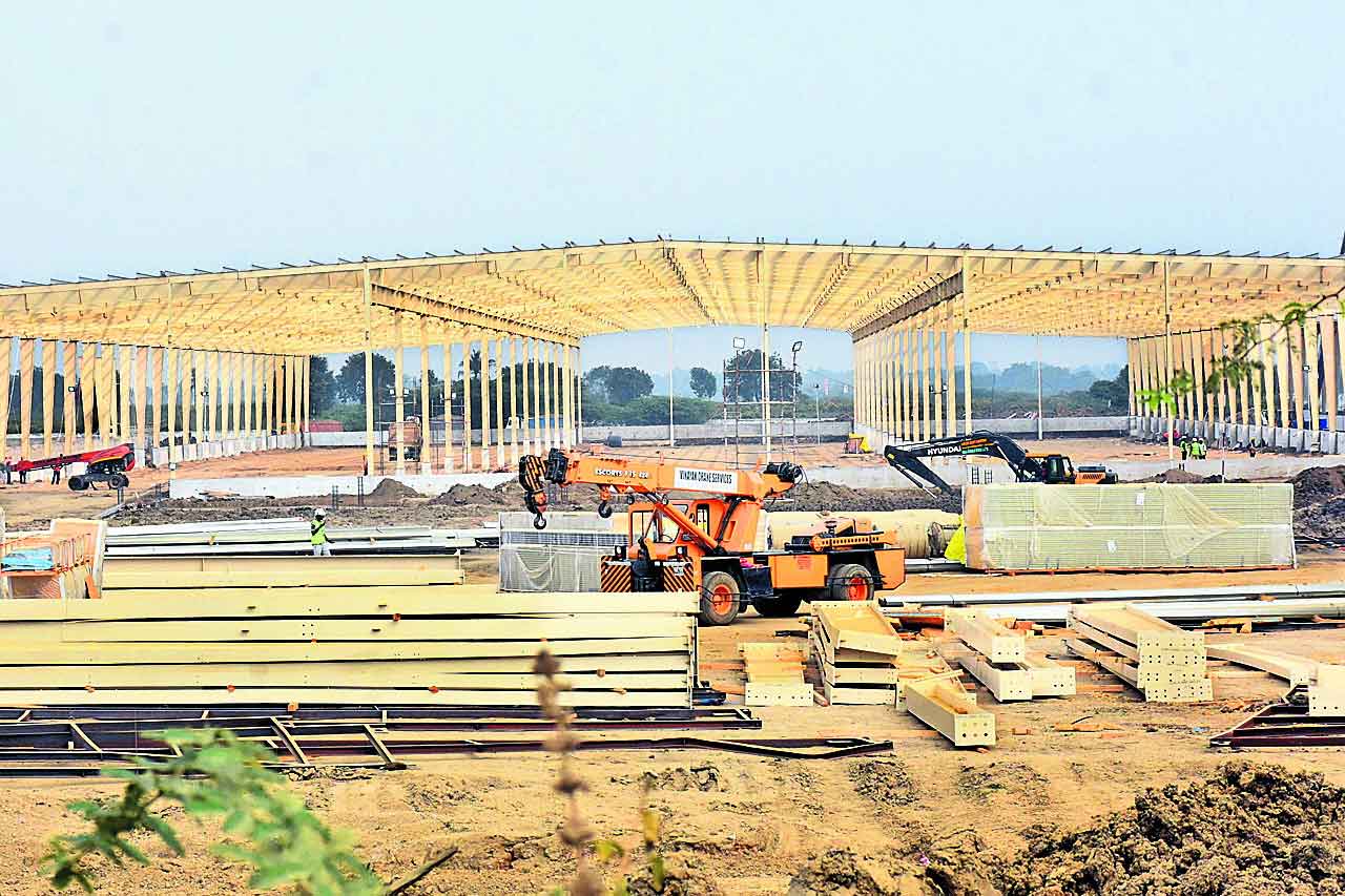 వస్త్రనగరి..వేగంగా ప్రగతి..