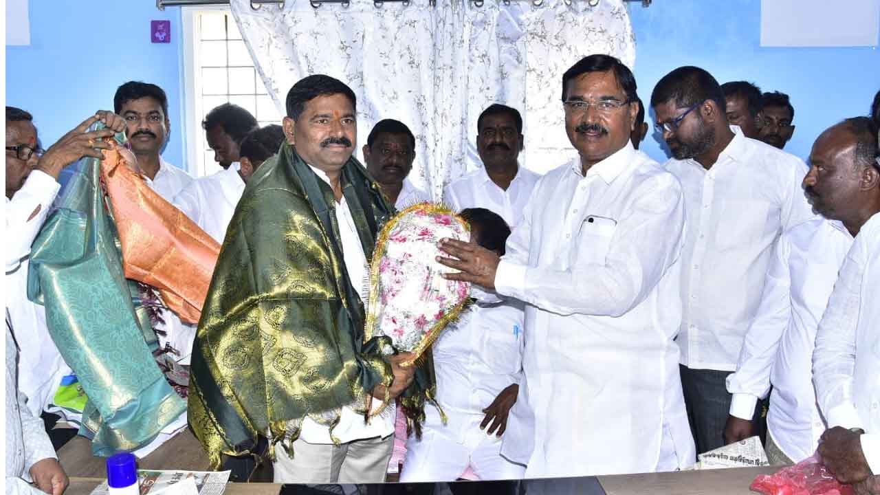 దేశంలో రైతు ప్రభుత్వం కోసం బీఆర్‌ఎస్‌ ఏర్పాటు : మంత్రి నిరంజన్ రెడ్డి