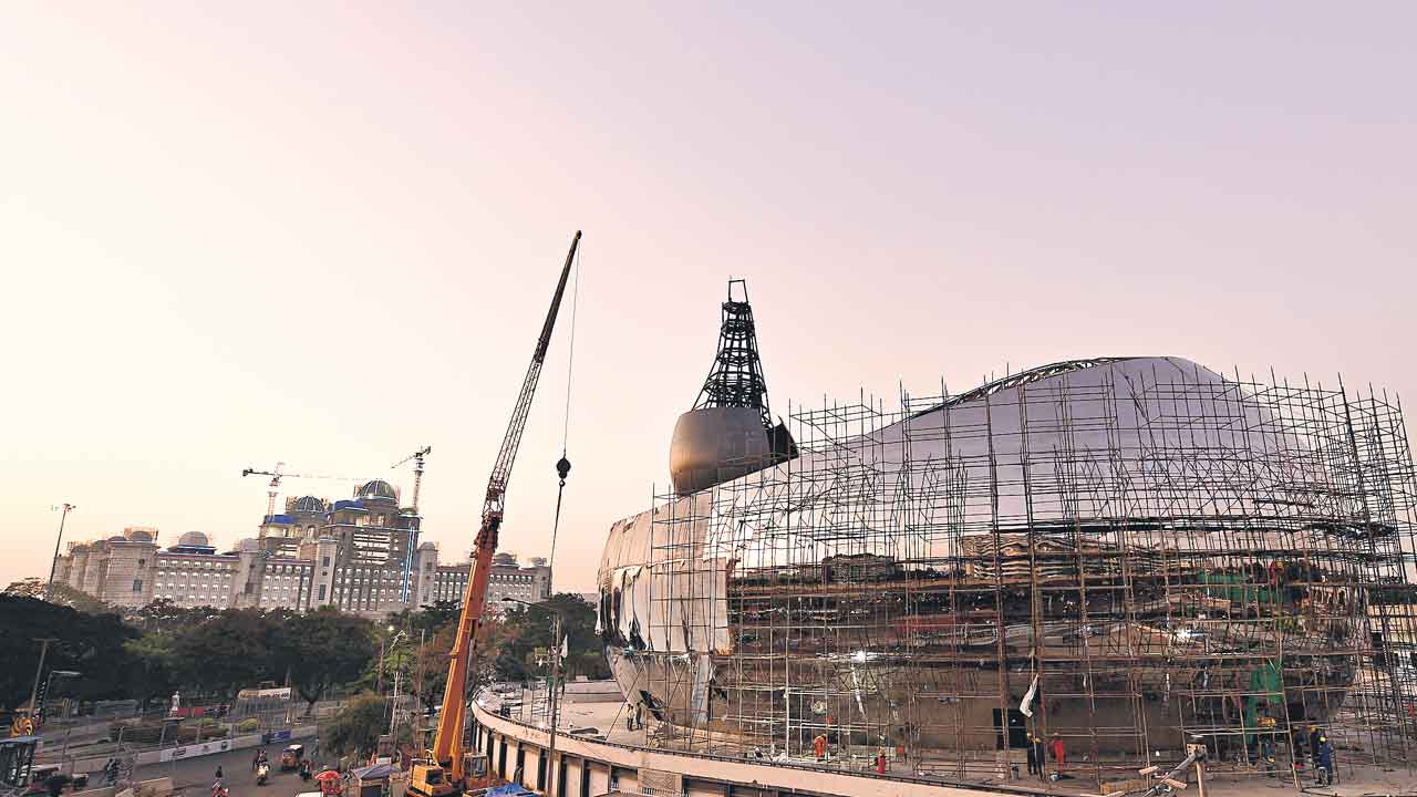 పాలనను పరుగులు పెట్టిస్తున్న కేసీఆర్‌