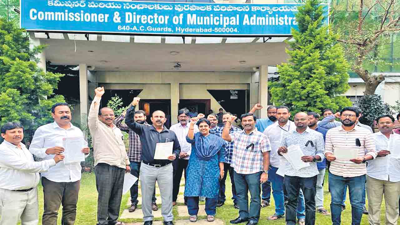 జనగామ ఆర్డీవో తీరు సరికాదు