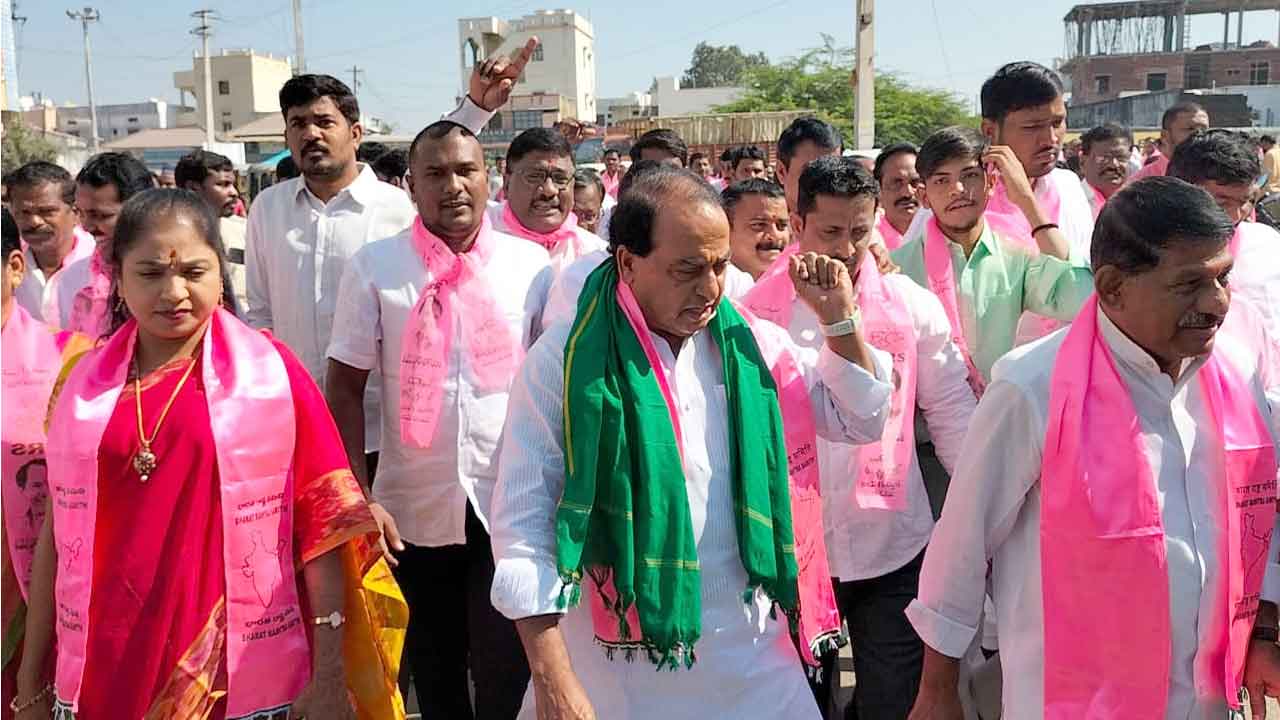 కేంద్రం కక్షపూరిత విధానాన్ని విడనాడాలి : మంత్రి ఇంద్రకరణ్‌రెడ్డి