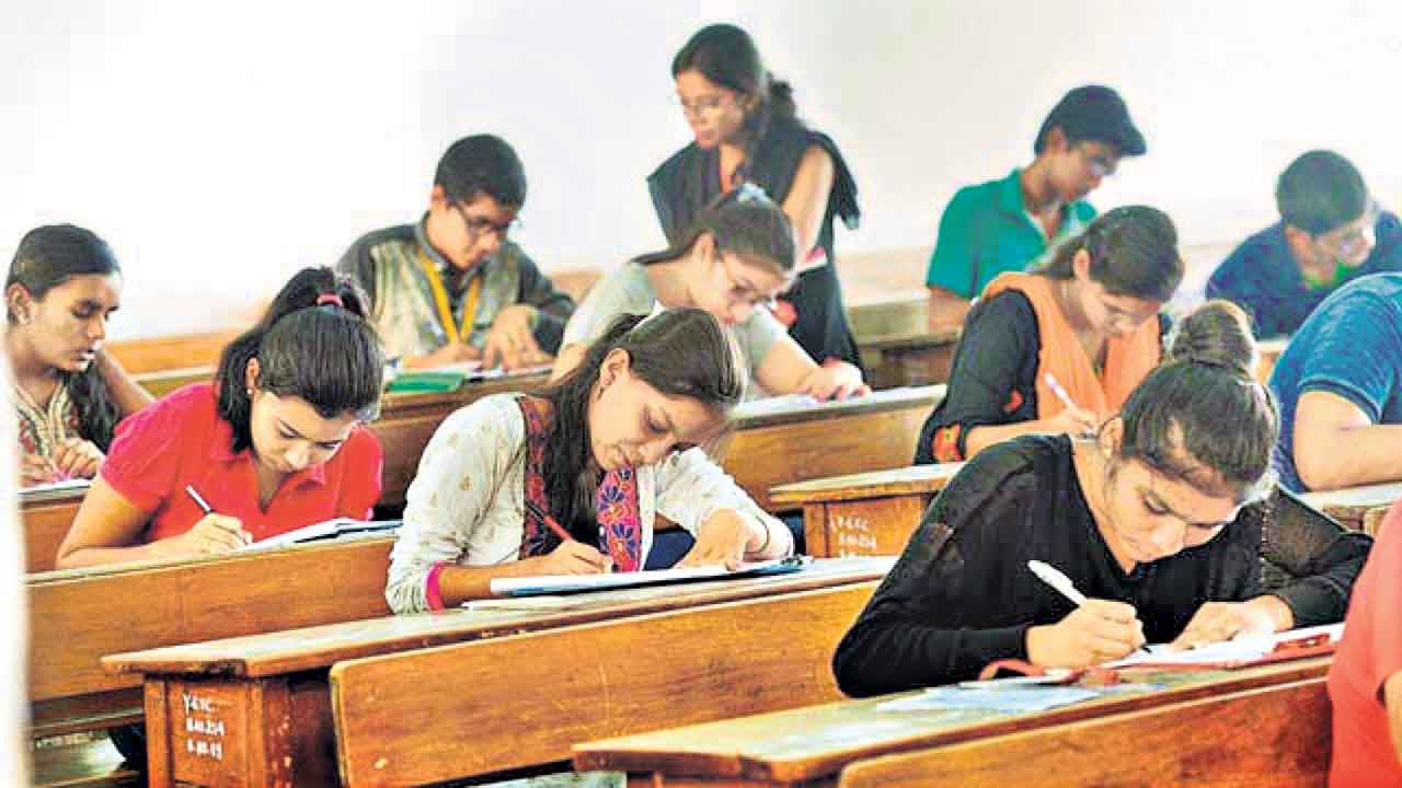 తెలంగాణ కొలువుల జాతర