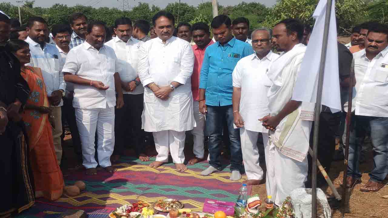 లింక్‌ కాల్వతో చివరి ఆయకట్టుకు నీళ్లు