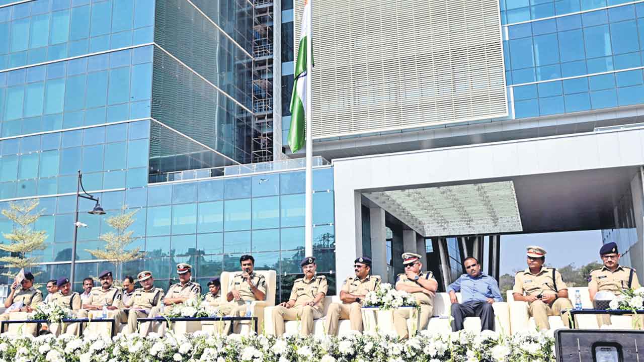 నేరస్తులు ఏ మూలన దాక్కున్నా పట్టుకొస్తున్నాం