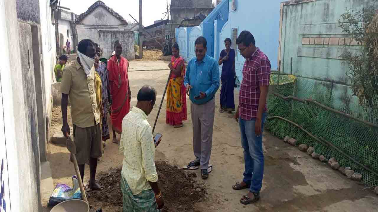 ఇంటింటికీ మిషన్‌ భగీరథ నీరు