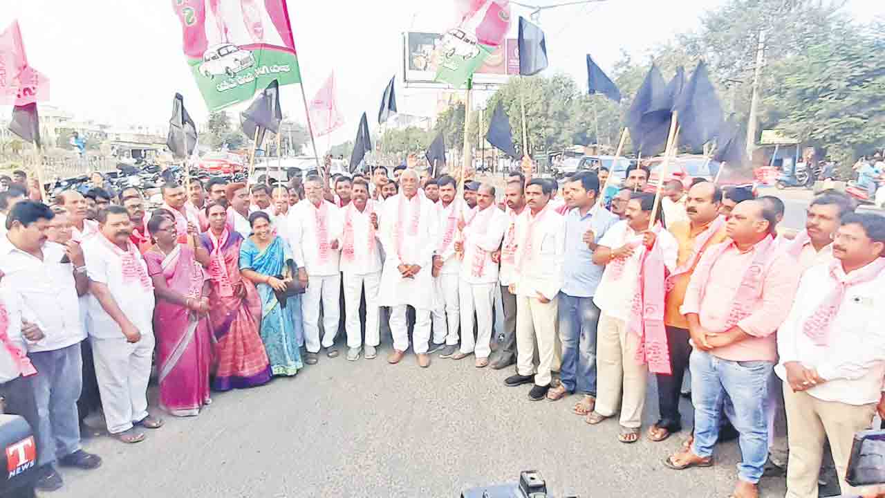 మోదీ ఇంత మోసమా..