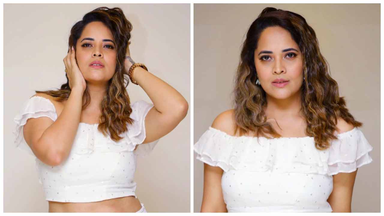 Anasuya Bharadwaj | వైట్ డ్రెస్‌లో అనసూయ అందాల హొయ‌లు..