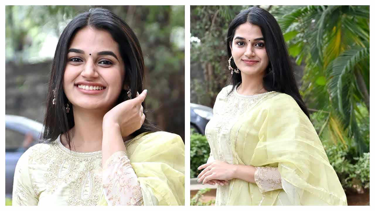 Aparna Janardhanan | లవ్ యూ రామ్ మూవీ ఫస్ట్ లుక్ లాంచ్ ఈవెంట్‌లో అపర్ణ జనార్దనన్..