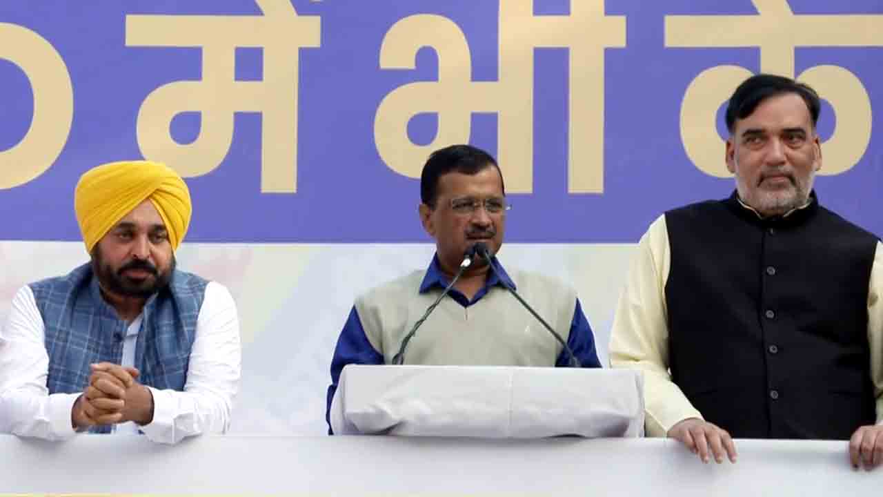 Arvind Kejriwal | ఢిల్లీని పరిశుభ్రంగా తీర్చిదిద్దుకుందాం.. విజయానందంలో కేజ్రీవాల్‌..!