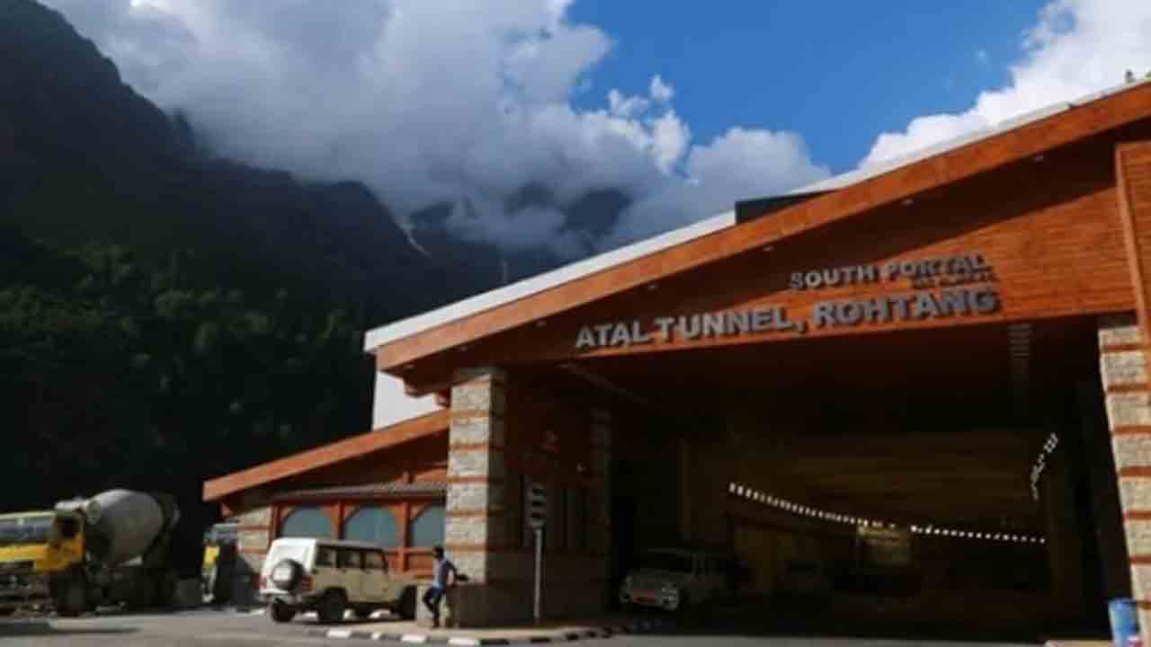 అటల్ టన్నెల్ పేరు మార్చబోం.. మాజీ ప్రధానిని గౌరవిస్తాం: హిమాచల్ ప్రదేశ్‌ సీఎం