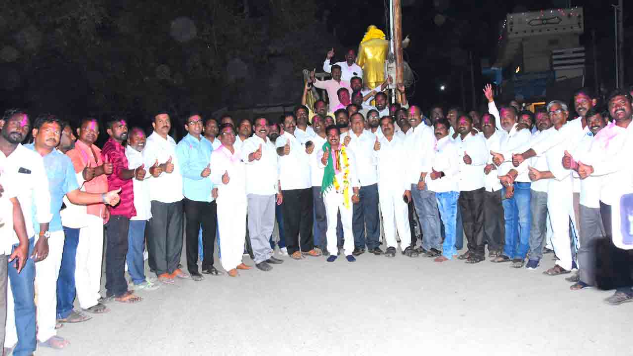 సెస్ ఎన్నిక‌ల్లో బీఆర్ఎస్‌దే విజ‌యం.. 14 మంది అభ్య‌ర్థులు గెలుపు