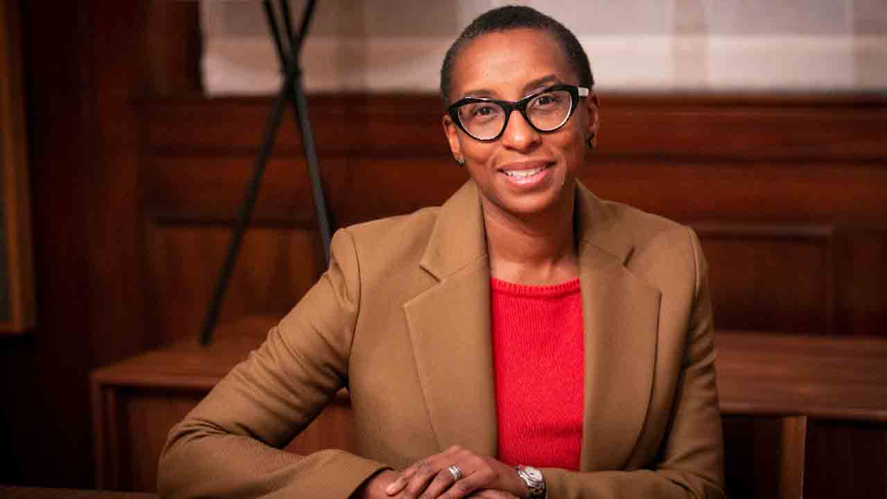 హార్వర్డ్‌ యూనివర్సిటీ ప్రెసిడెంట్‌గా క్లాడిన్‌ గే.. తొలి నల్లజాతీయురాలిగా రికార్డ్‌