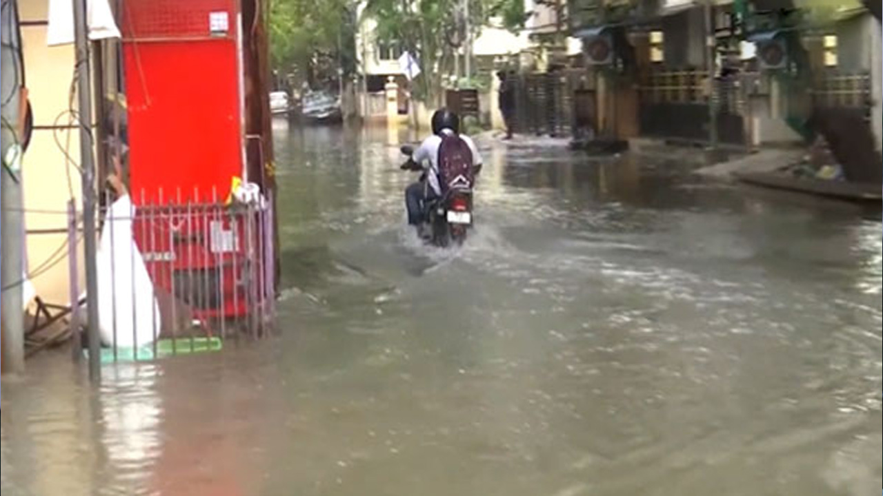 Cyclone Mandous: భారీ వర్షాలు నలుగురిని బలి తీసుకున్నాయి: తమిళనాడు సీఎం