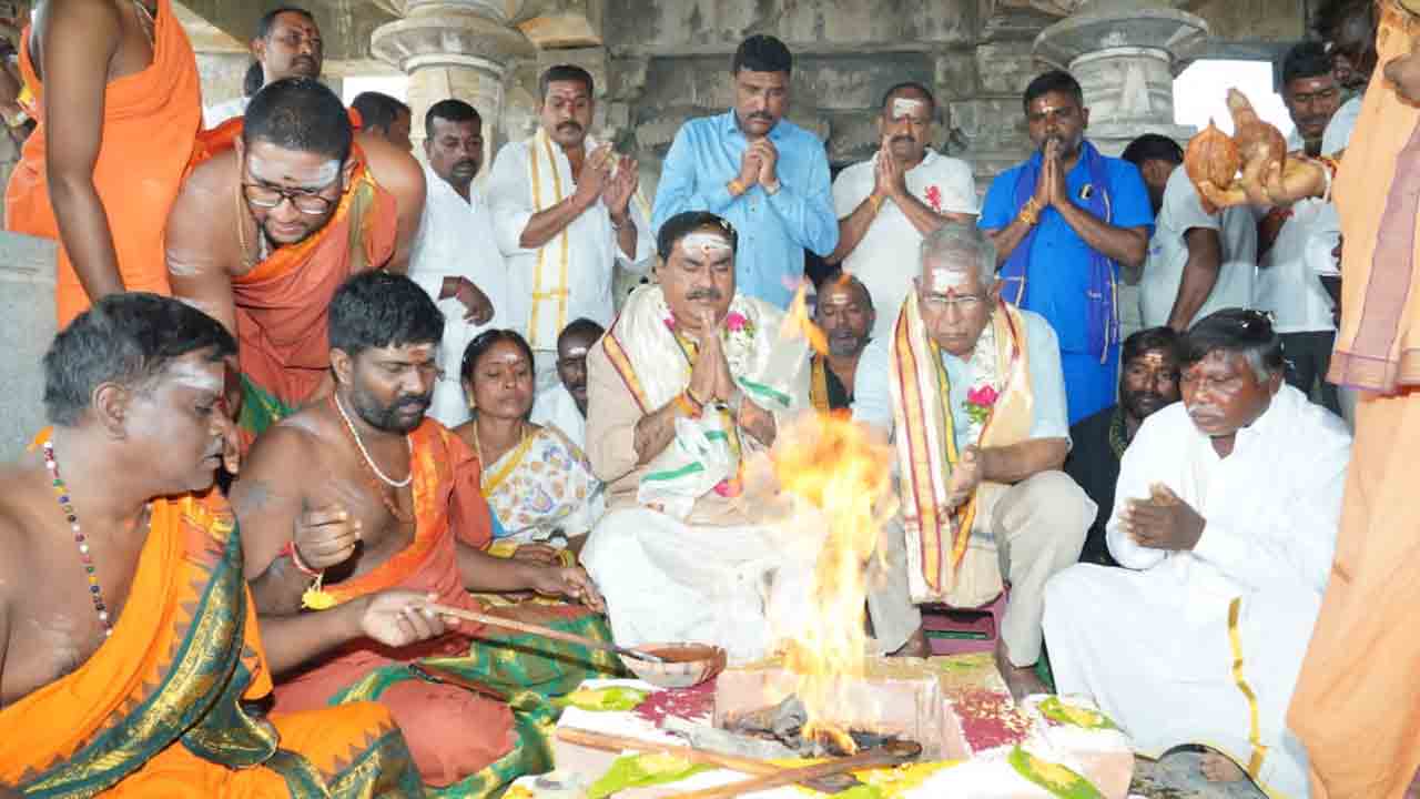 పర్వతగిరి శివాలయంలో ధ్వజారోహణ.. పాల్గొన్న మంత్రి దయాకర్రావు