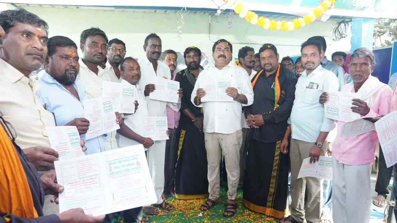 మహా కుంభాభిషేకాన్ని విజయవంతం చేయాలి: మంత్రి ఎర్రబెల్లి