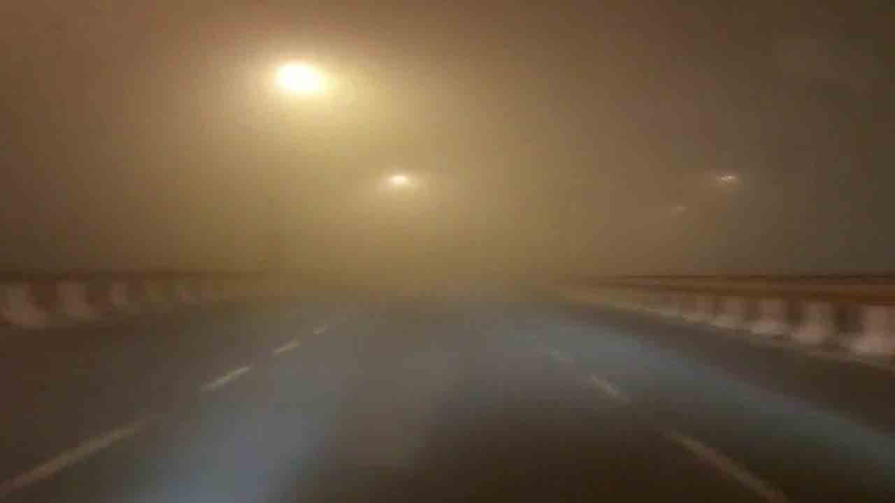 ఢిల్లీని కమ్మేసిన పొగమంచు.. ఎన్సీఆర్‌లో చలి పంజా..