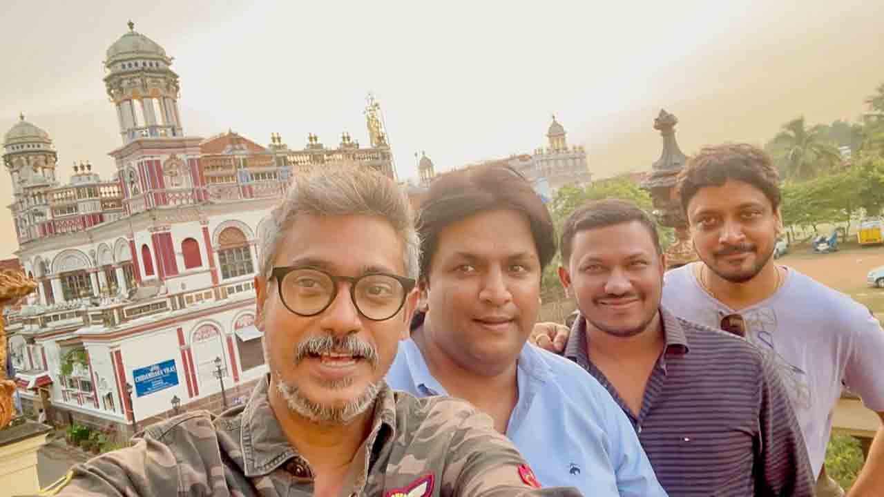 Devil | సెల్ఫీతో కల్యాణ్‌రామ్‌ టీం సస్పెన్స్.. ఇంతకీ షూటింగ్ ఎక్కడంటే..?