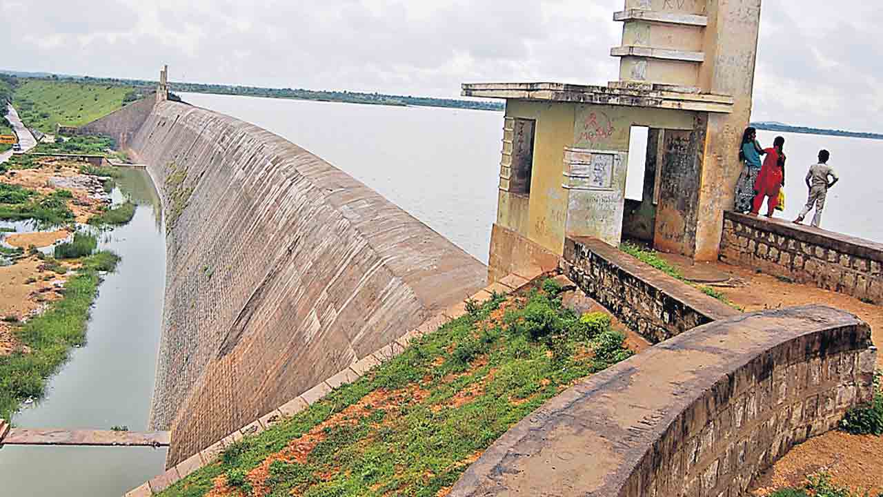 నివేదిక రాకముందే జరిమానా?