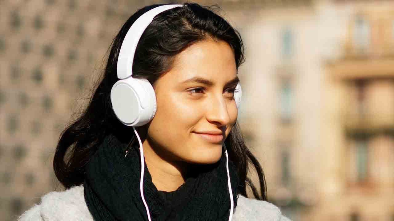 ఇయర్‌ఫోన్స్‌తో చెవిపోటు