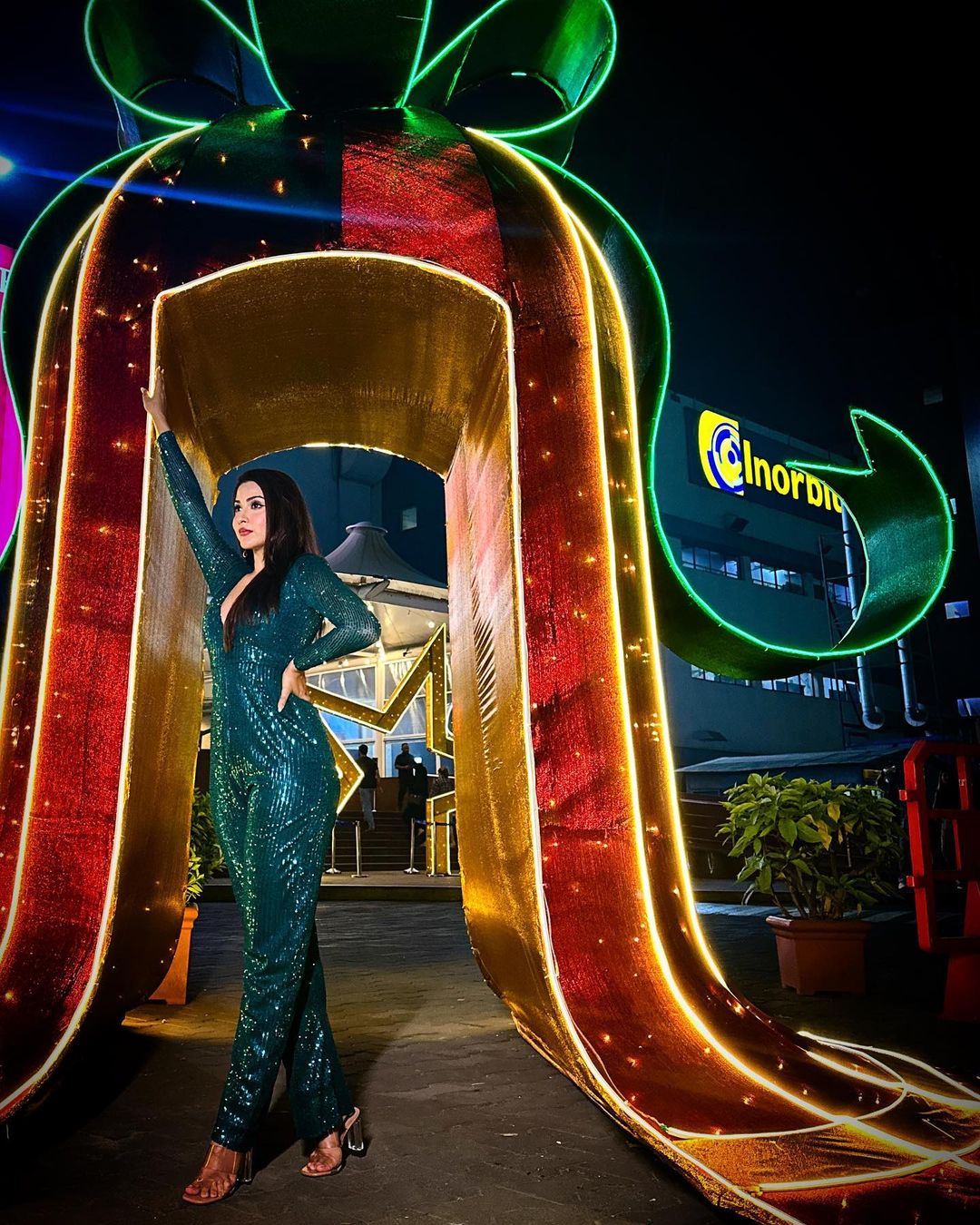 ( Photos : Instagram )