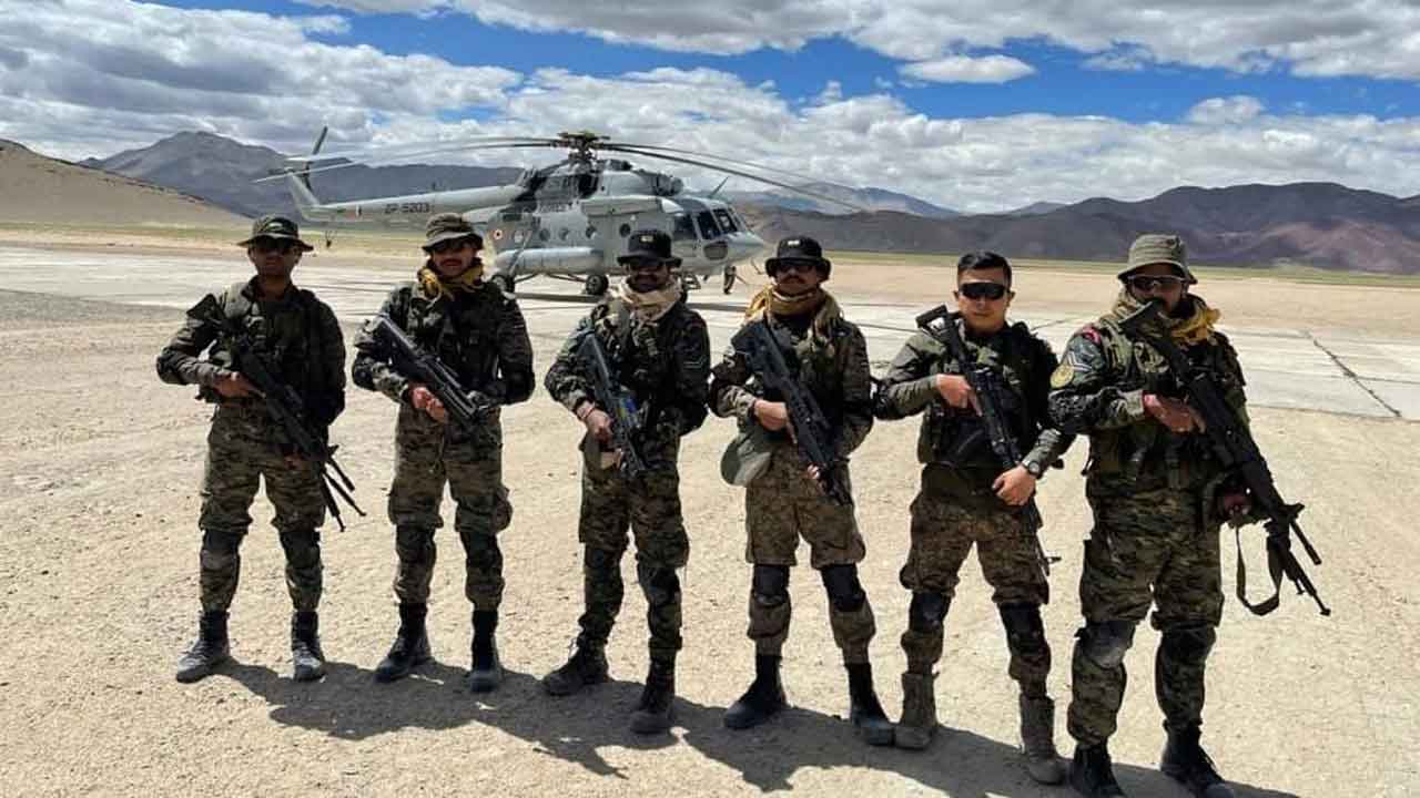 చైనా సరిహద్దులో ఐఏఎఫ్‌ గరుడ్‌ కమాండోల మోహరింపు