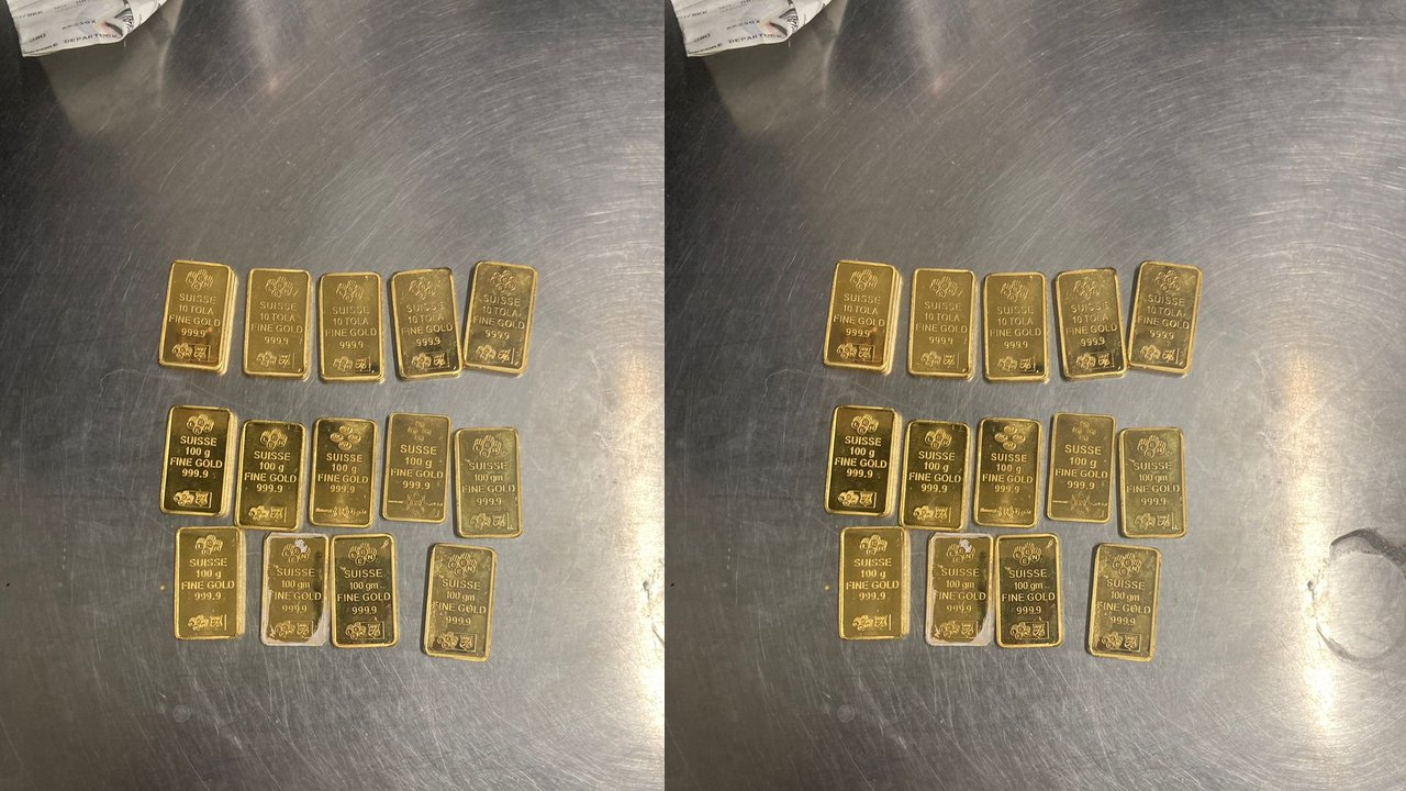 ఎయిర్‌పోర్టులో గోల్డ్‌ బిస్కెట్‌లు సీజ్‌.. ఒక స్మగ్లర్‌ అరెస్ట్‌