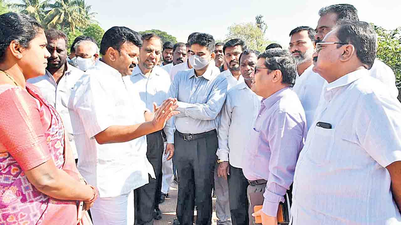 నాలాలు పొంగొద్దు.. కాలనీల్లోకి రావొద్దు!