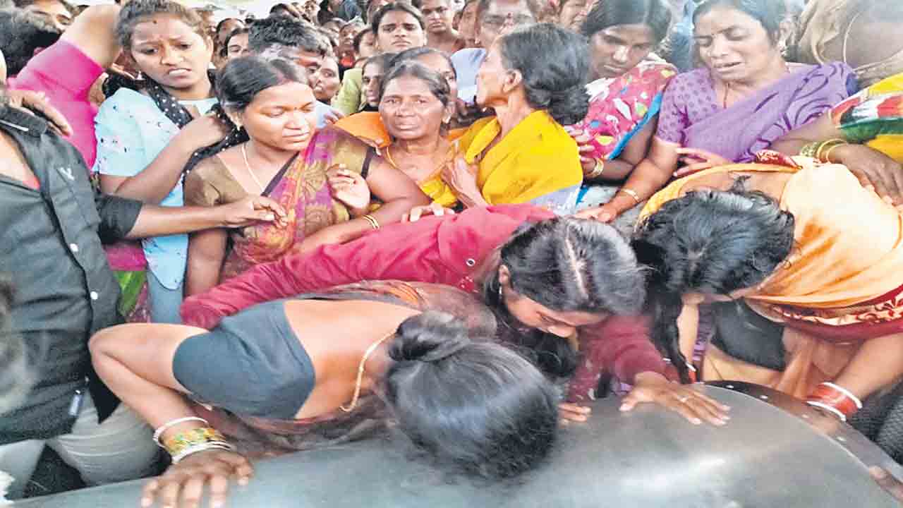 చిన్నారి ఇందు మృతి..జవహర్‌నగర్‌లో తీవ్ర విషాదం