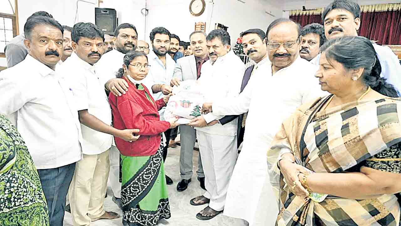 క్రైస్తవుల సంక్షేమానికి ప్రభుత్వం కృషి