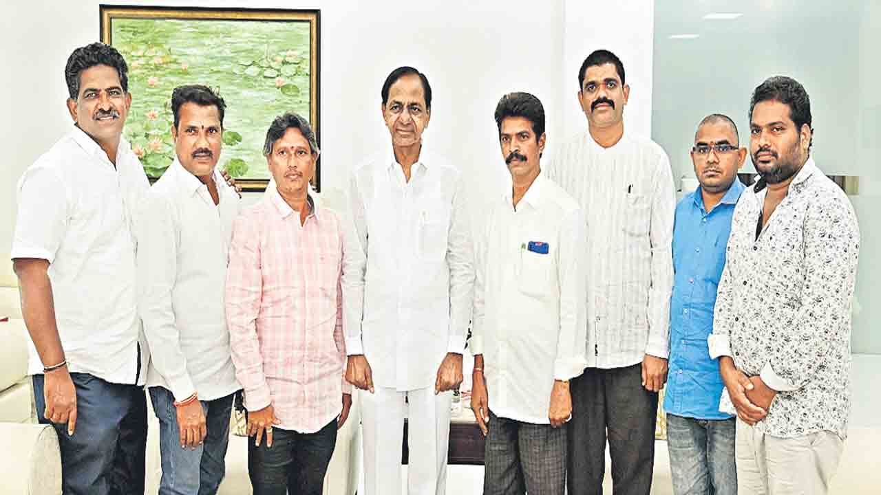 ఆంధ్రాకూ కేసీఆరే ఆశాకిరణం