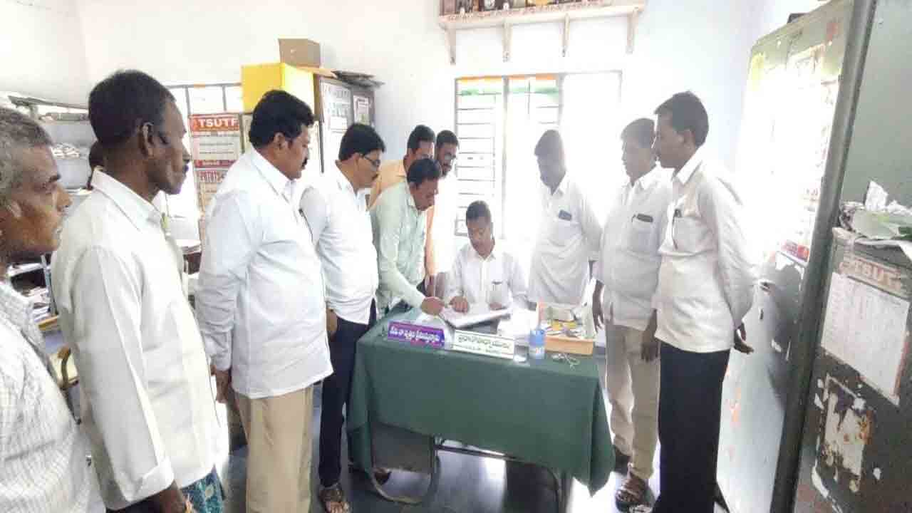 నిధుల మంజూరునకు కృషి : జడ్పీ చైర్మన్‌