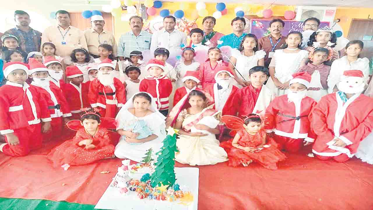 సర్వమానవాళి క్రీస్తు మార్గంలో పయనించాలి