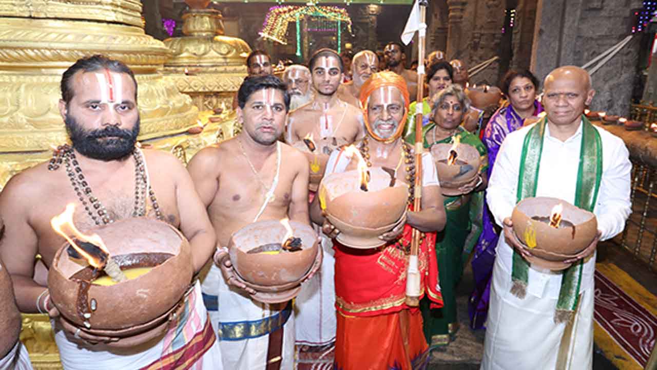 TTD News | శ్రీవారి ఆలయంలో కన్నుల పండువగా కార్తీక దీపోత్సవం