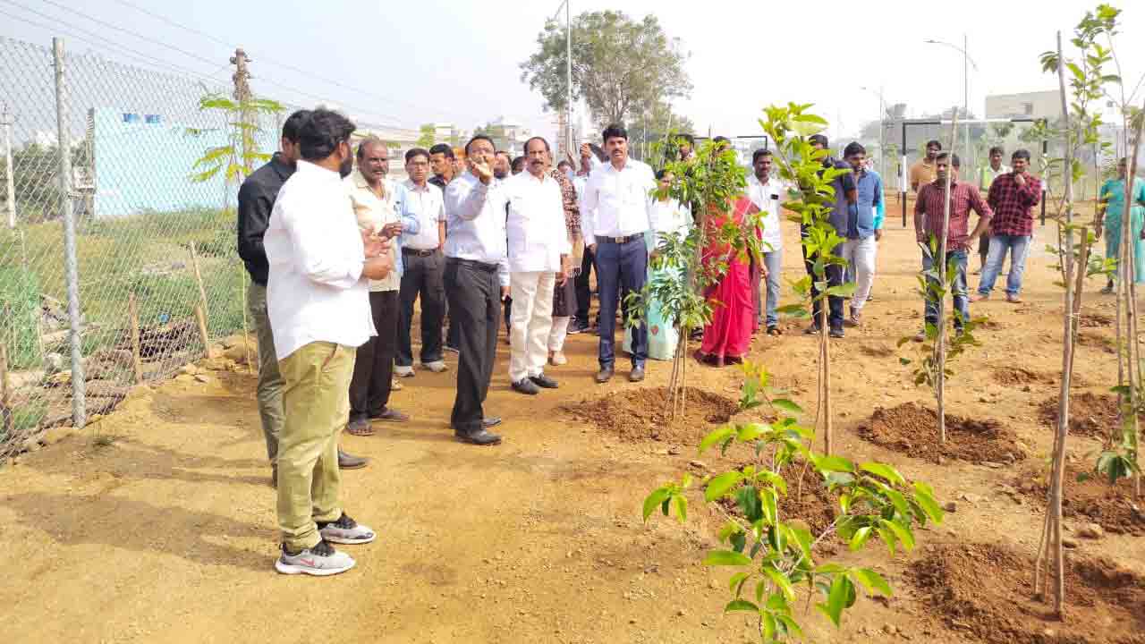 ఖమ్మం అభివృద్ధి అద్భుతం