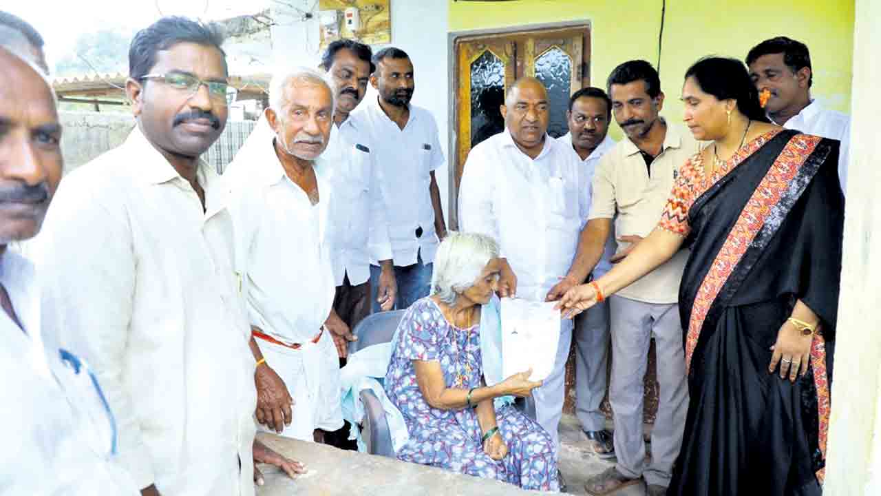 తెలంగాణ పథకాలు దేశానికే ఆదర్శం