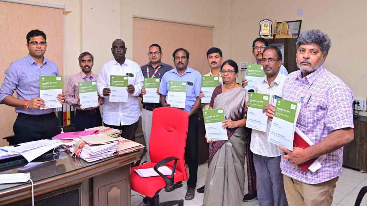 నాబార్డు నిధుల కరదీపిక విడుదల