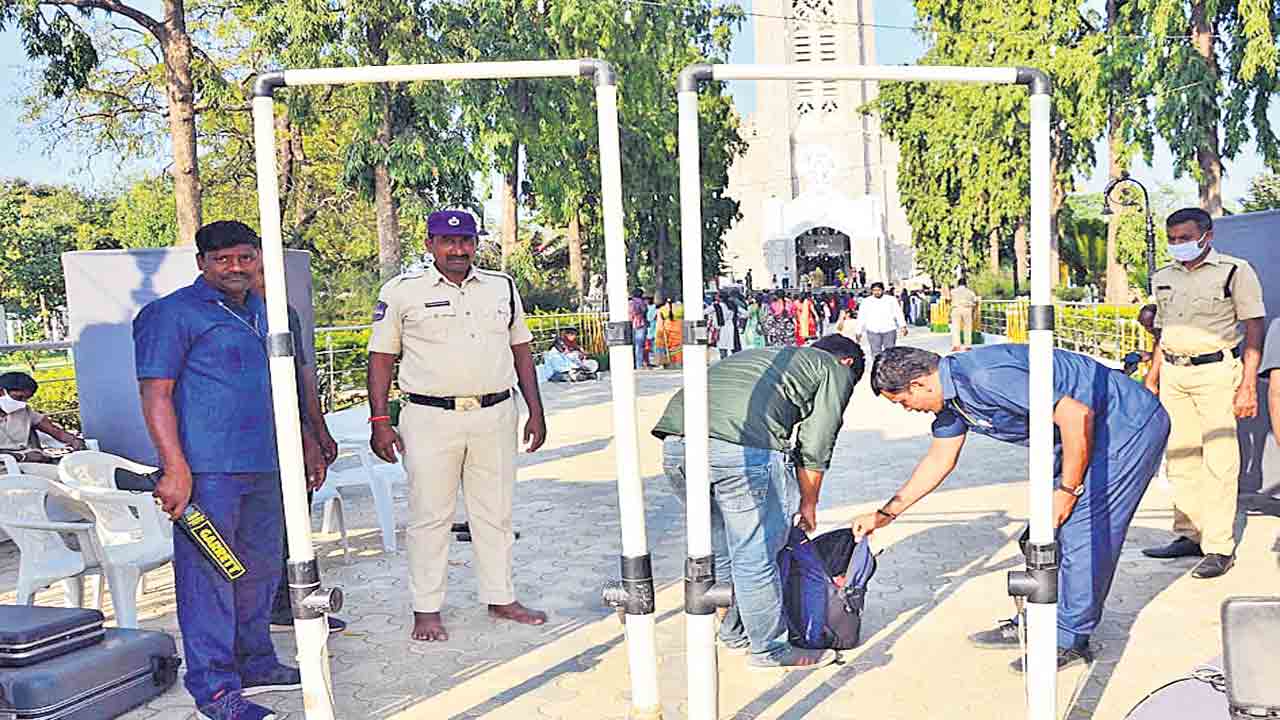 పటిష్ట భద్రత