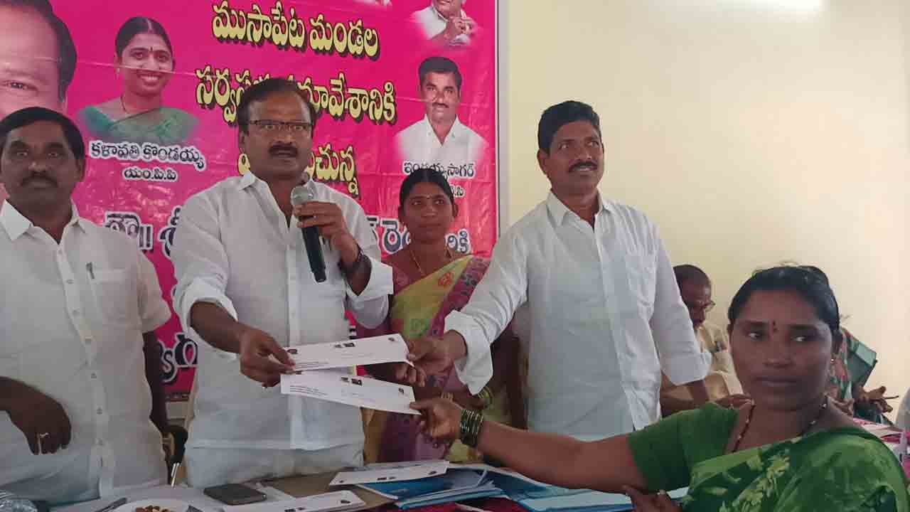 అభివృద్ధి శ్రామికుడు సీఎం కేసీఆర్‌