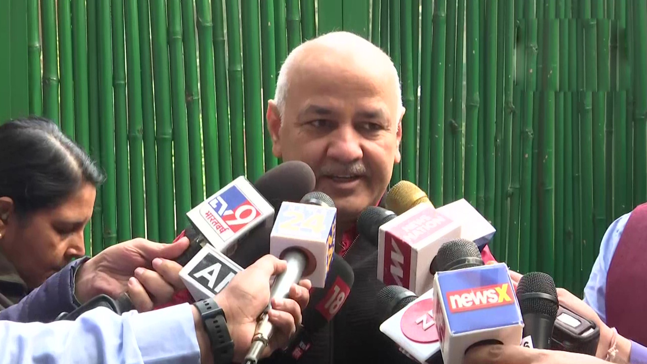 బీజేపీ 15 ఏండ్లుగా ఢిల్లీ కోసం చేసిందేమీ లేదు: మనీశ్‌ సిసోడియా