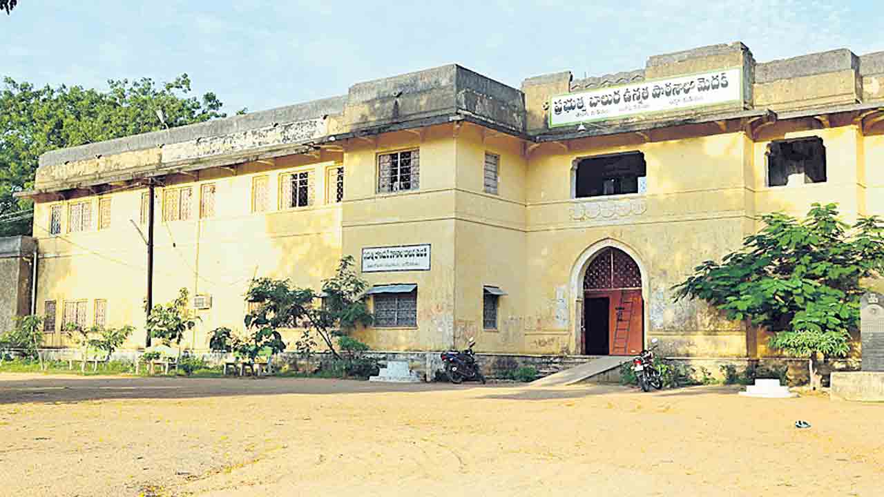 ప్రతి పైసా..లెక్క పక్కా