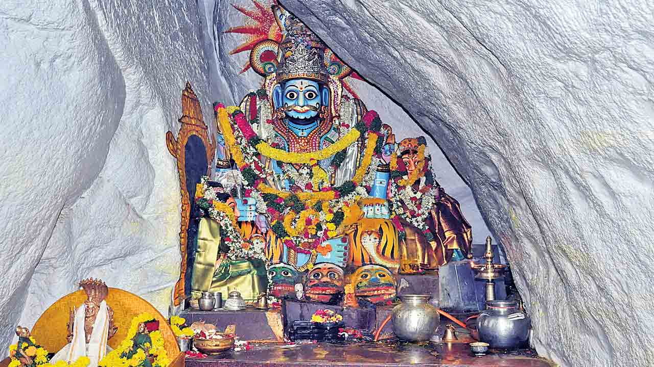 కొమురవెల్లి కల్యాణానికి రారండోయ్‌