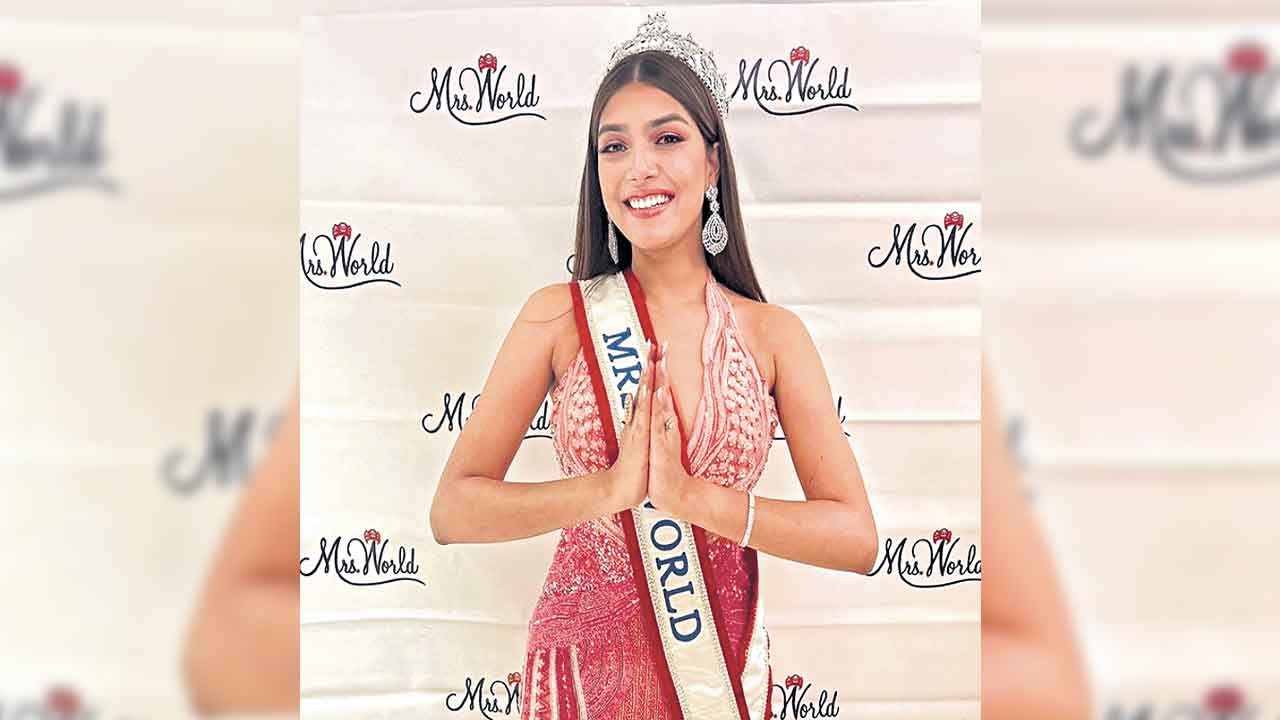 భారత్‌కు మిసెస్‌ వరల్డ్‌ కిరీటం