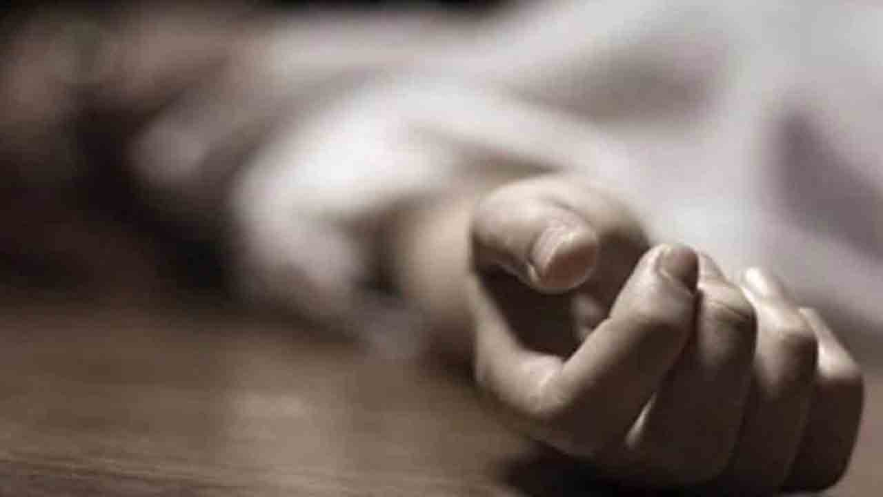 మియాపూర్‌ దాడి ఘటన.. చికిత్స పొందుతూ యువతి తల్లి మృతి